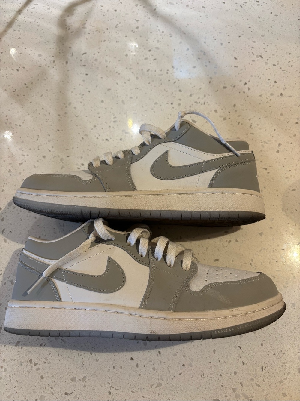 Jordan woman’s Low-Top Sneakers in White and Light Gray